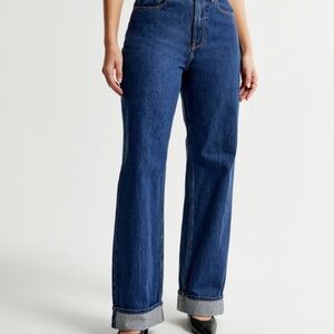 Abercrombie & Fitch Curve Love High Rise Loose Jean Dark with Cuff Hem short